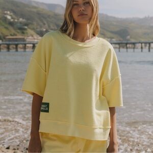 Daily Drills Cropped Sleeve Crew - Lemonade